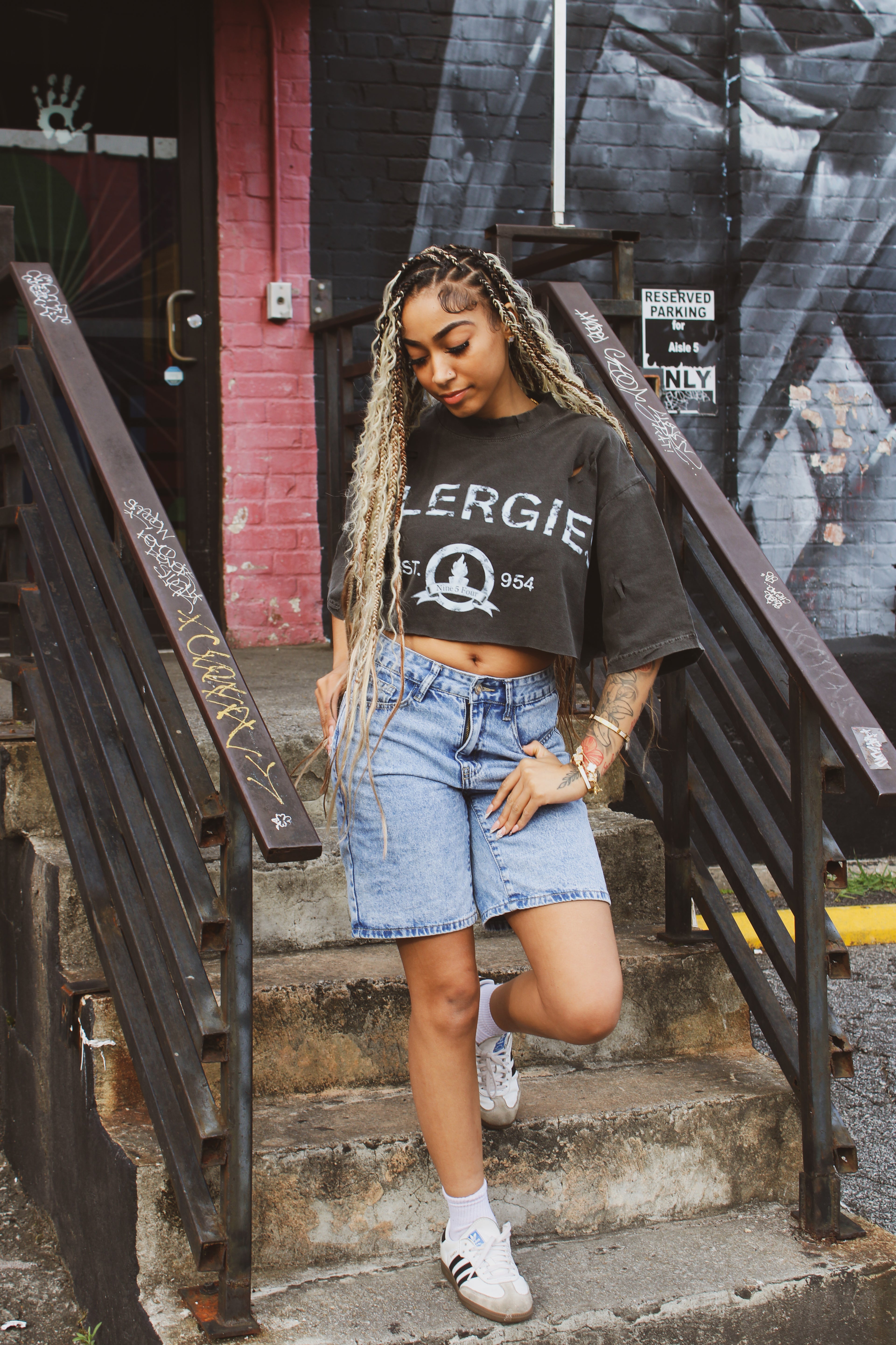 First Reaction Cropped Tee